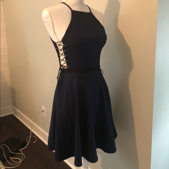 NBD Fire Escape Dress Size Small - Picture 5 of 5